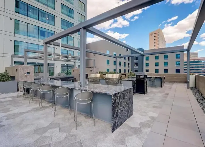 Apartamento Boulevard Highrise Stu Sky Pool Parking Gym 17