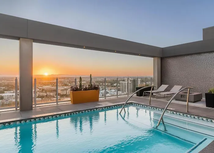 Apartamento Boulevard Highrise Stu Sky Pool Parking Gym 17
